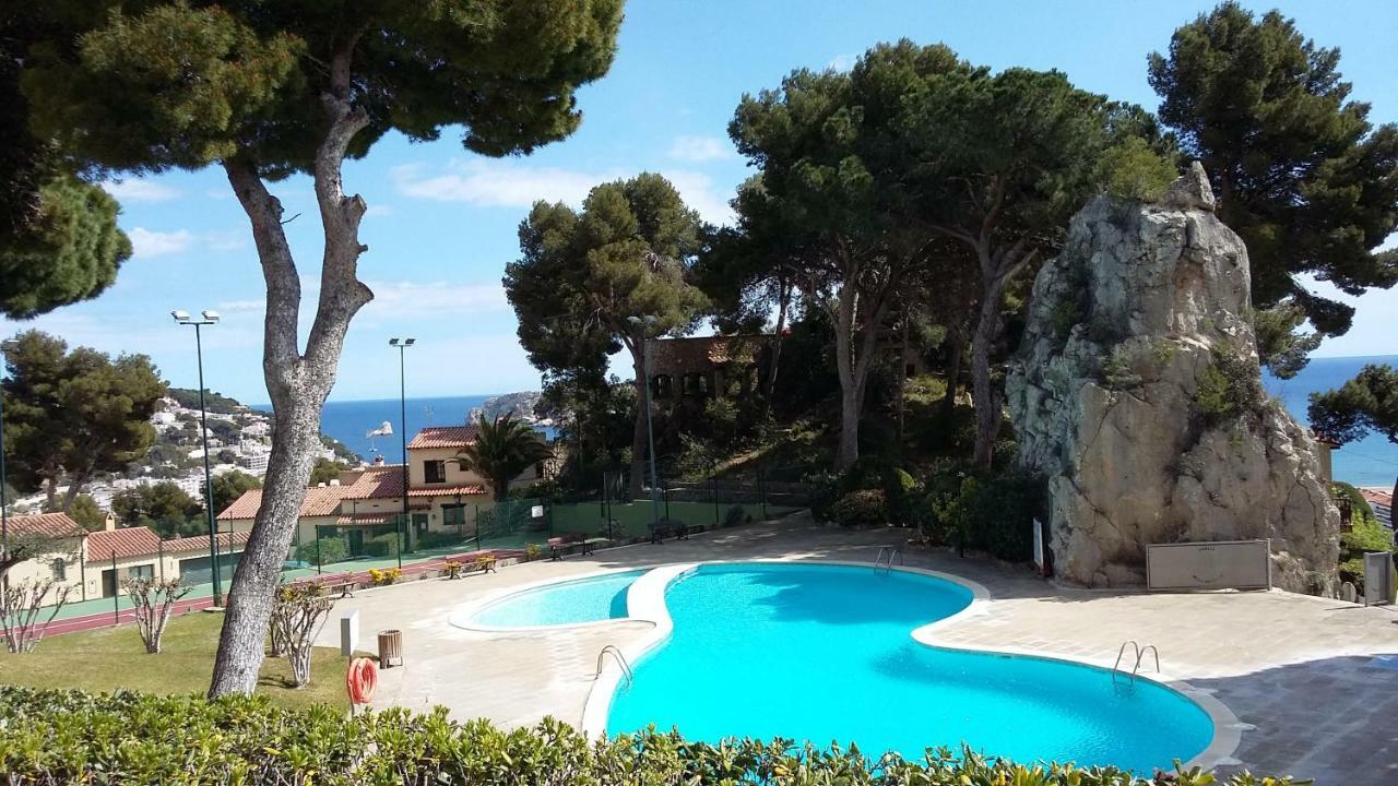Mediterrania 98 Torroella De Montgri Bagian luar foto
