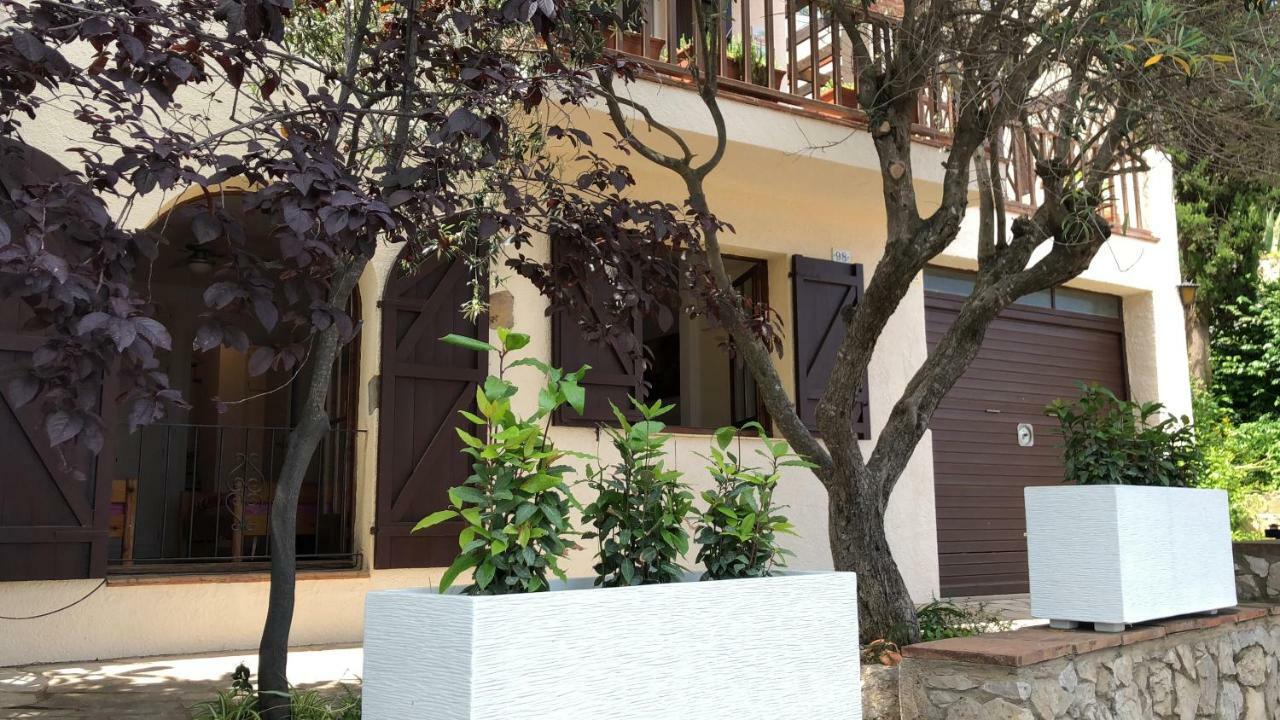 Mediterrania 98 Torroella De Montgri Bagian luar foto