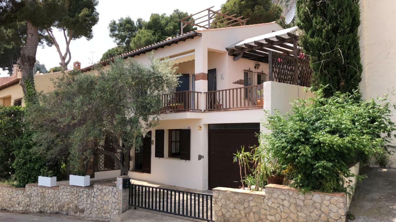 Mediterrania 98 Torroella De Montgri Bagian luar foto